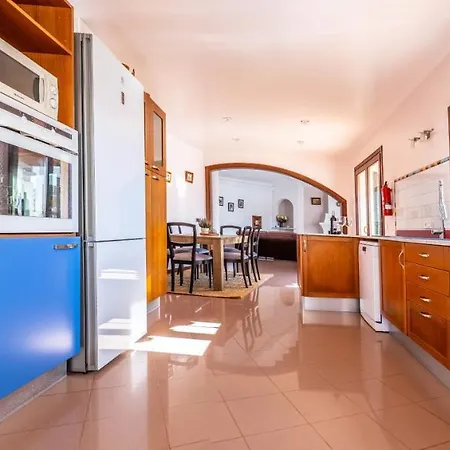 Seaside Ciutadella: Beach-nearby Retreat With Pool And Wi-fi Villa Sa Caleta